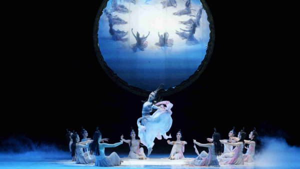 华融配资 以传世名篇为依托，《水月洛神》唯美上演